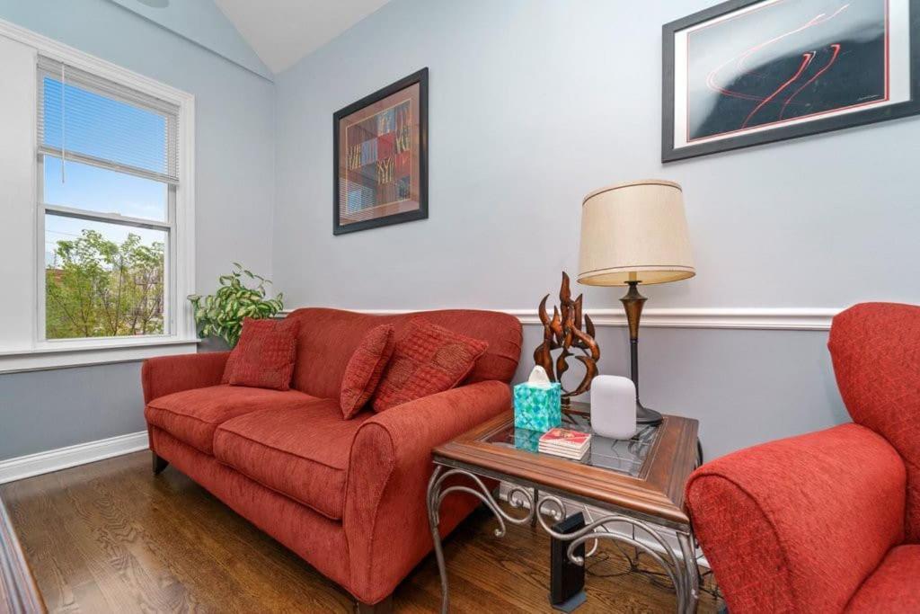 Cozy, Top-Floor 3Br Loft With Balcony In West Town Chicago Exterior foto